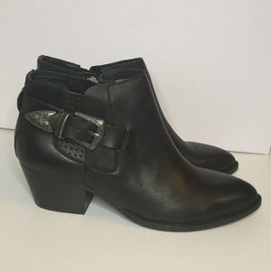 Steve Madden Cassie Blk Leather Ankle Boot 6.5